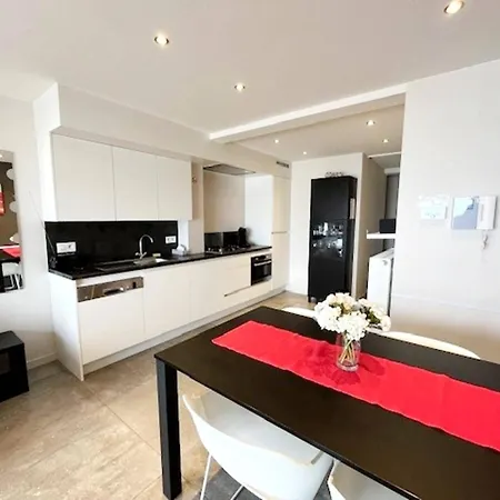 In With Stunning Sea Views Appartement *