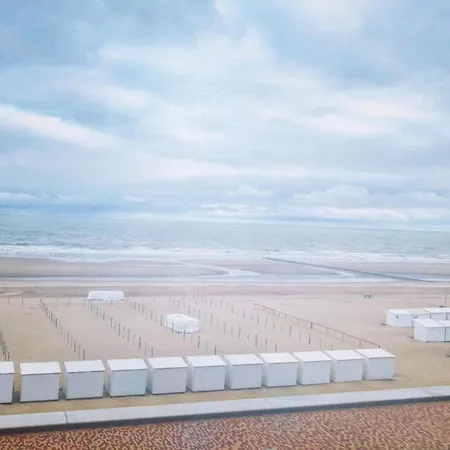 In With Stunning Sea Views *