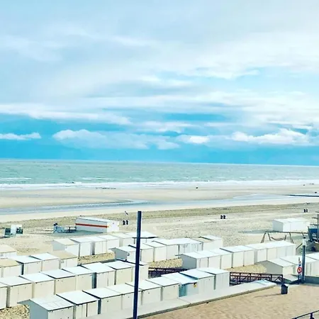 In With Stunning Sea Views Appartement